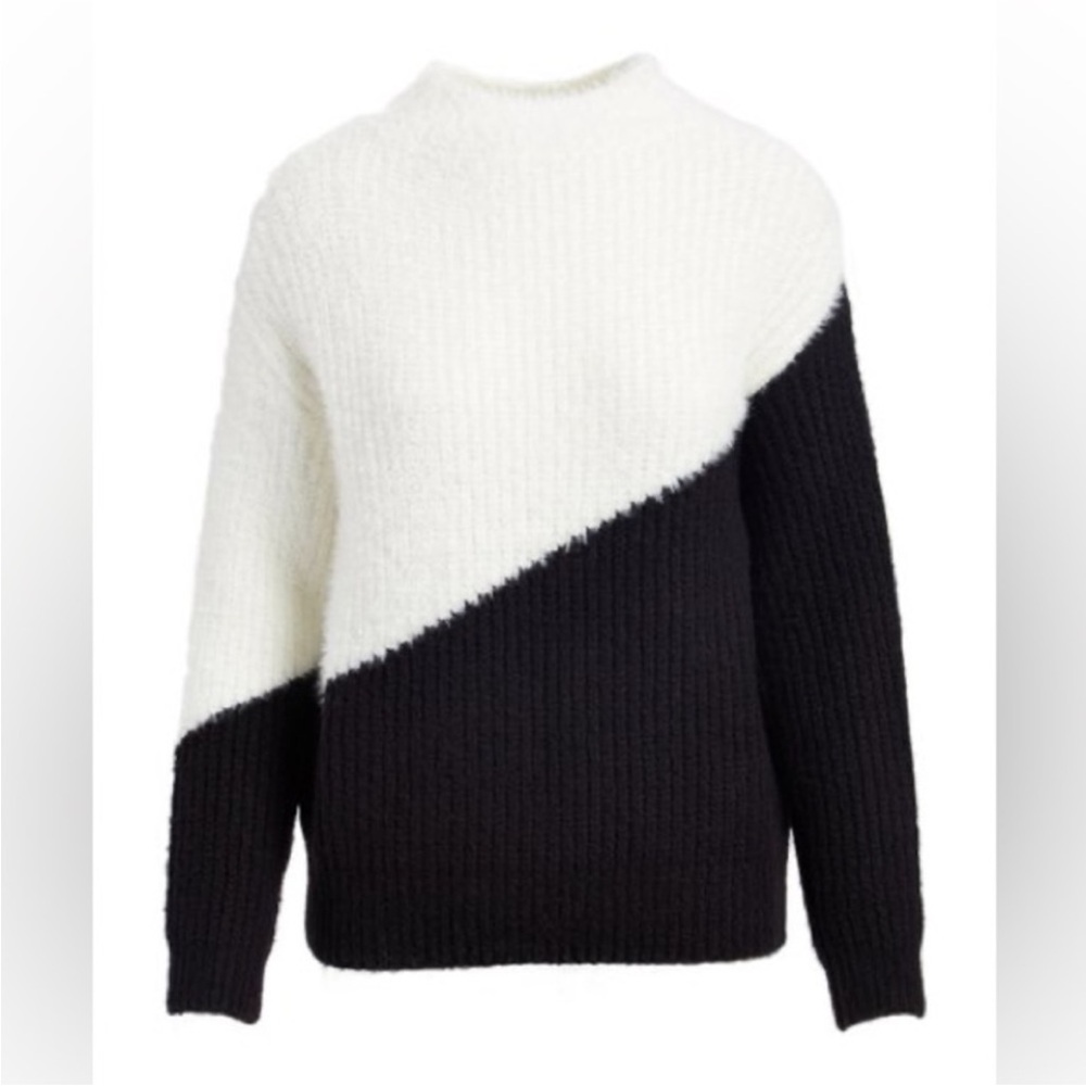 Cocobleu sweater white and black size large